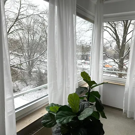 Privat Near Messe