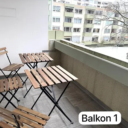 Privat Near Messe