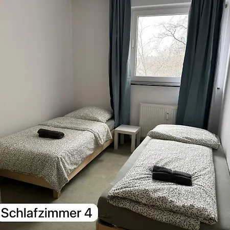 Privat Near Messe