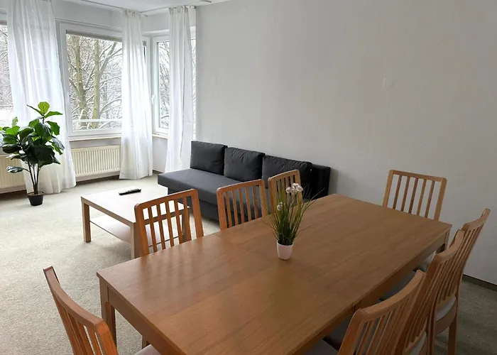 Privat Near Messe 公寓 *